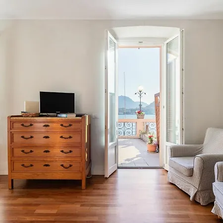 Apartment Side