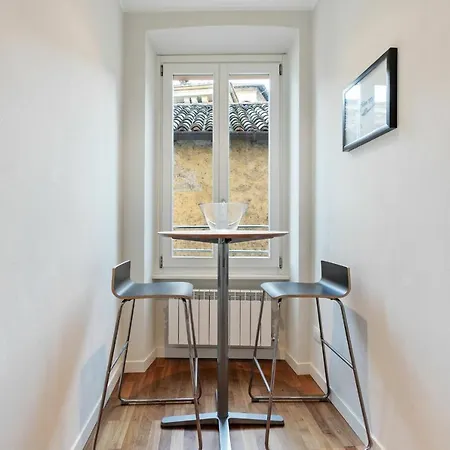 Apartment Side