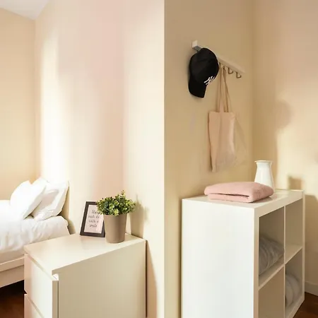 Apartment Side